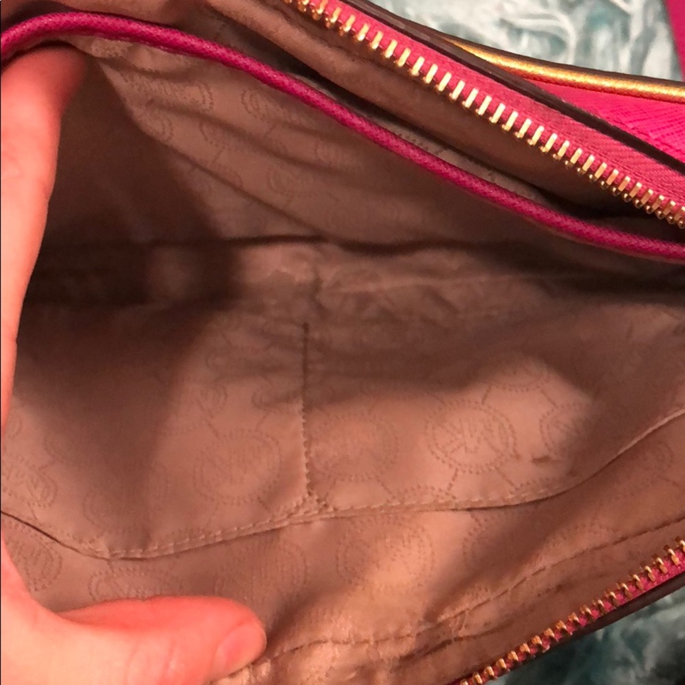 Michael Kors Bag/Satchel - Picture 4 of 6